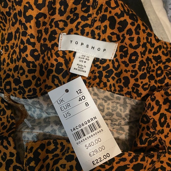 TOPSHOP leopard high waisted tie shorts - Picture 3 of 3